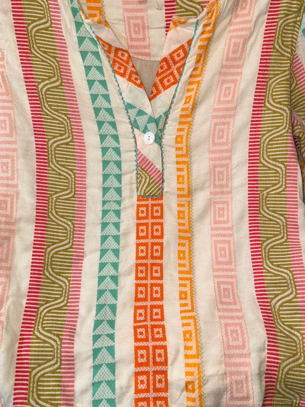 Tru Luxe Jeans Multicolor Geometric Stripe V-Neck Tunic - Picture 3 of 6